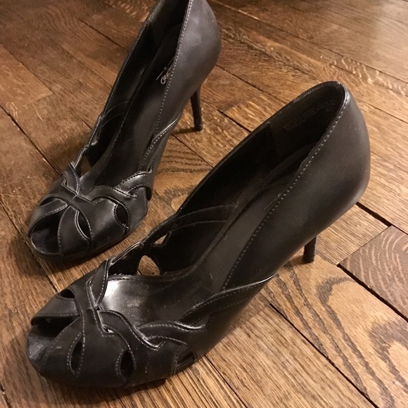 Elegant black open toe heels - Picture 2 of 6